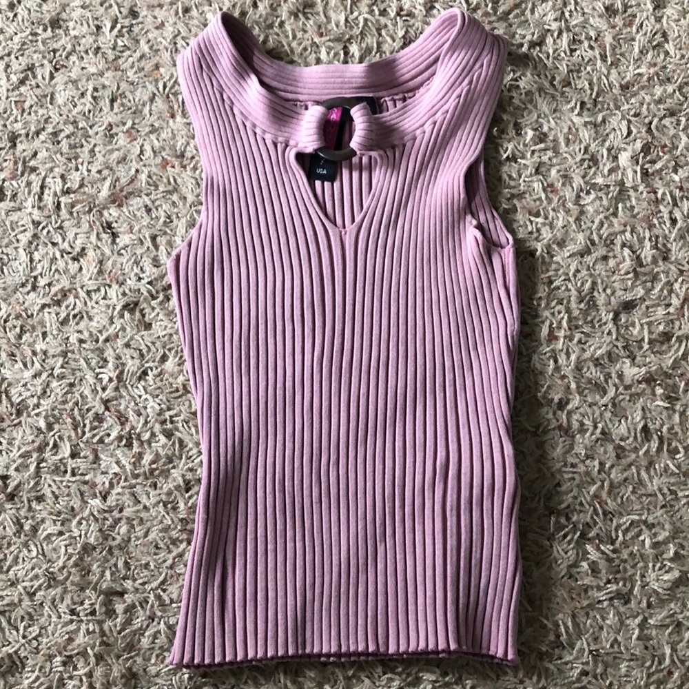 Ribbed Tank